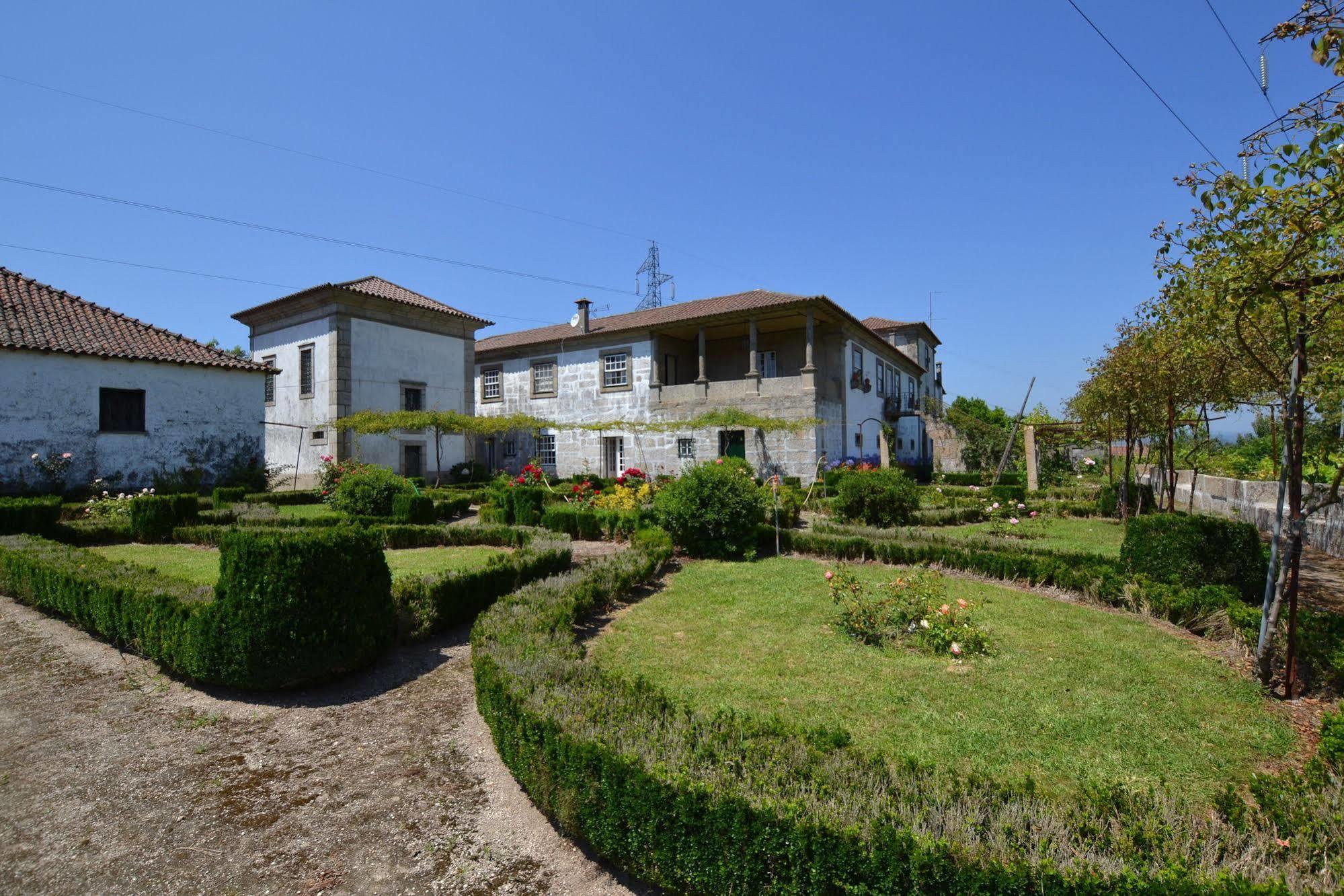 Casa Do Ribeiro Bed & Breakfast Guimaraes Ngoại thất bức ảnh